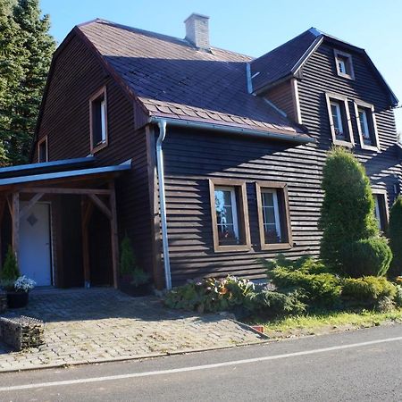 Chalupa Nela Apartmany Haj U Loucne Pod Klinovcem Loučná pod Klínovcem Exteriör bild